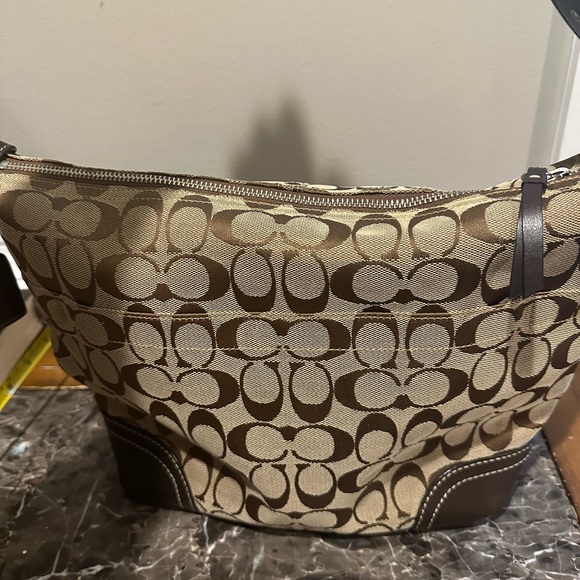 Coach  handbag beige and brown with big C print in  EUC - Picture 7 of 9